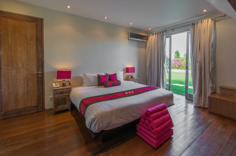 Casa Mateo Bedroom with Wooden Floor, Seminyak | 6 Bedroom Villas Bali