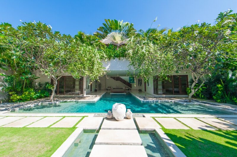 Nyaman Villas Swimming Pool, Seminyak | 6 Bedroom Villas Bali