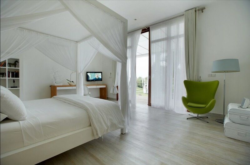 Pure Villa Bali Bedroom with Seating Area, Canggu | 6 Bedroom Villas Bali