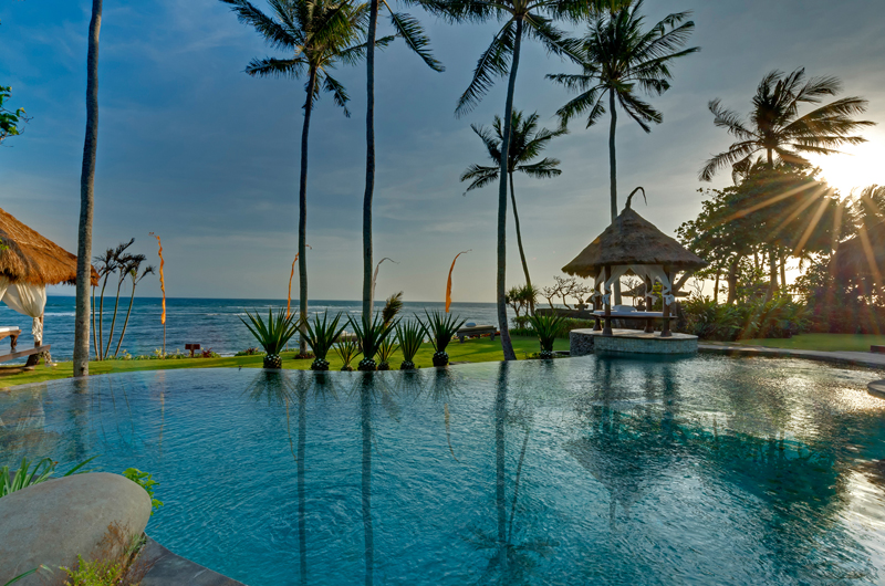 Taman Ahimsa Pool Bale, Seseh | 6 Bedroom Villas Bali