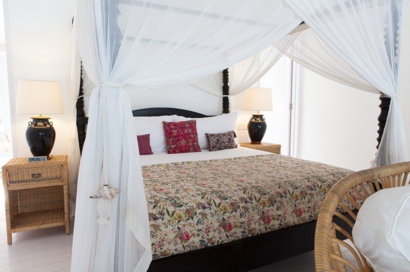 The Cotton House Bedroom with Table Lamps, Seminyak | 6 Bedroom Villas Bali