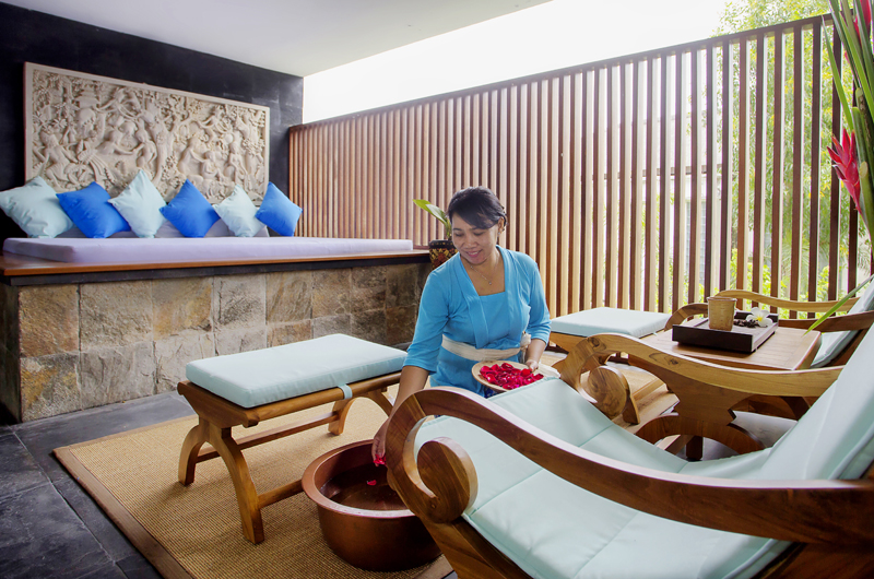 The Longhouse Spa Room, Jimbaran | 6 Bedroom Villas Bali