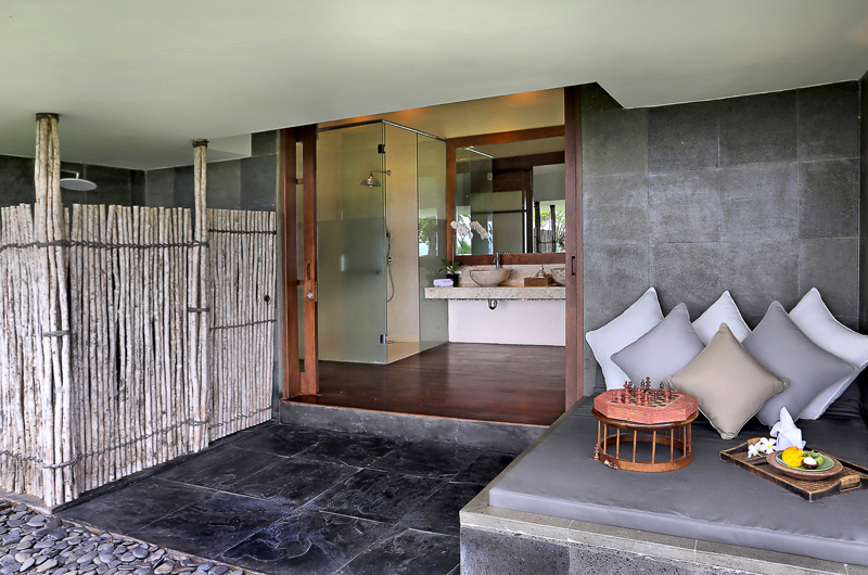 The Longhouse En-Suite Bathroom, Jimbaran | 6 Bedroom Villas Bali
