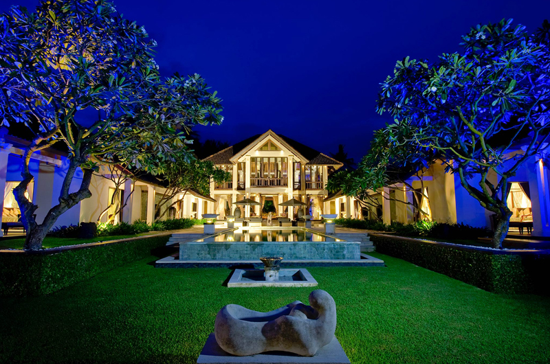 The Ylang Ylang Night View, Gianyar | 6 Bedroom Villas Bali
