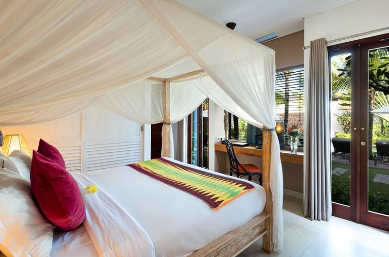 Villa Abakoi Bedroom with Garden View, Seminyak | 6 Bedroom Villas Bali