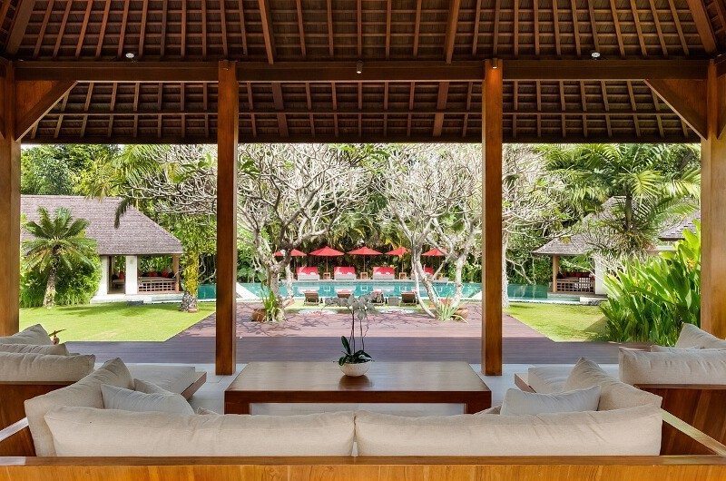 Villa Beji Open Plan Living Area, Canggu | 6 Bedroom Villas Bali