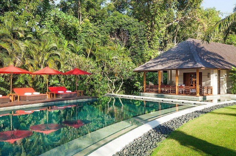 Villa Beji Sun Loungers, Canggu | 6 Bedroom Villas Bali