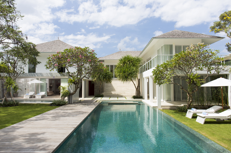 Villa Canggu Gardens and Pool, Canggu | 6 Bedroom Villas Bali