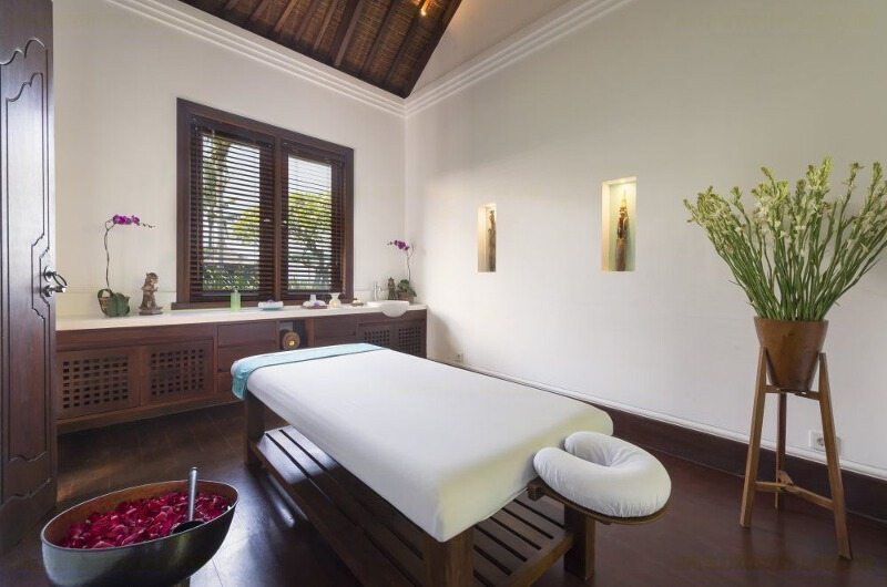 Villa Jagaditha Spa, Canggu | 6 Bedroom Villas Bali