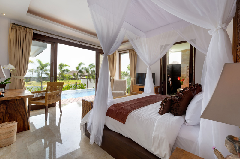 Villa Luwih Bedroom with Pool View, Canggu | 6 Bedroom Villas Bali