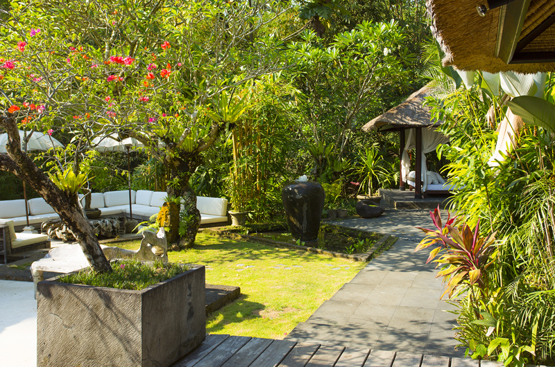 Villa Maya Retreat Outdoor Seating Area, Tabanan | 6 Bedroom Villas Bali