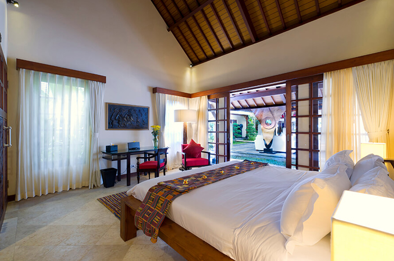 Villa San King Size Bed with Garden View, Ubud | 6 Bedroom Villas Bali