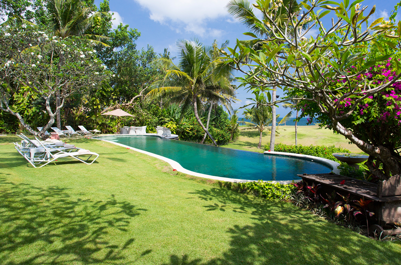 Villa Sungai Tinggi Gardens and Pool, Pererenan | 6 Bedroom Villas Bali