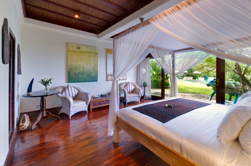 Villa Sungai Tinggi Bedroom with Garden View, Pererenan | 6 Bedroom Villas Bali