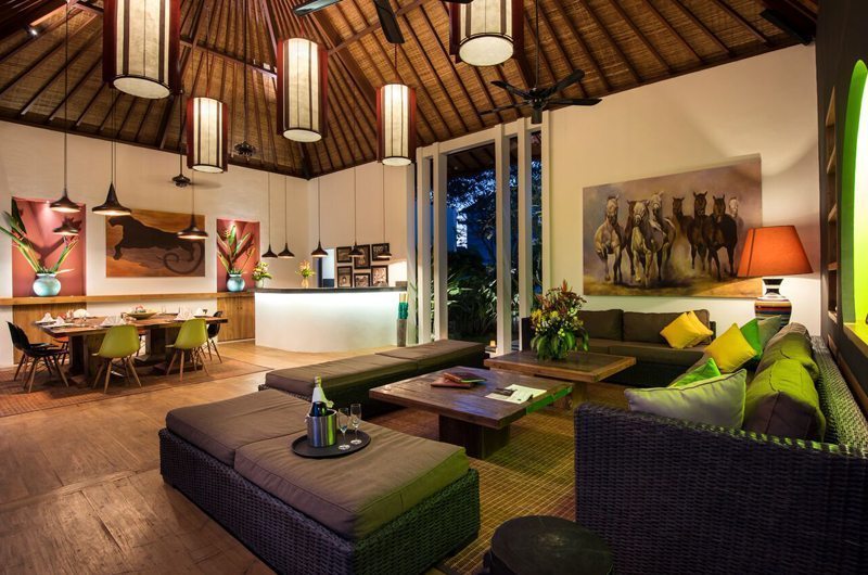 Villa Tangram Living and Dining Area, Seminyak | 6 Bedroom Villas Bali