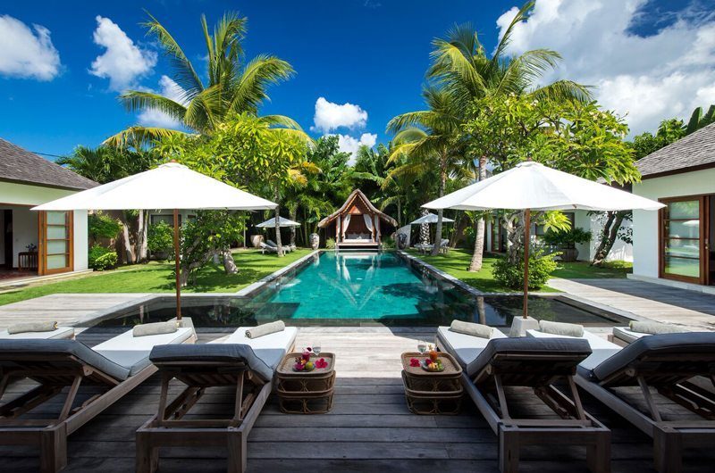 Villa Tiga Puluh Sun Beds, Seminyak | 6 Bedroom Villas Bali