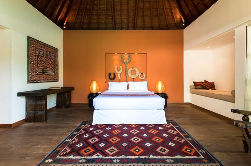 Villa Tiga Puluh Bedroom with Seating Area, Seminyak | 6 Bedroom Villas Bali