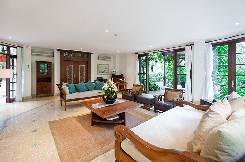 Villa Waru Indoor Living Area, Nusa Dua | 6 Bedroom Villas Bali