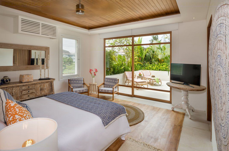Villa Zambala Bedroom and Balcony, Canggu | 6 Bedroom Villas Bali