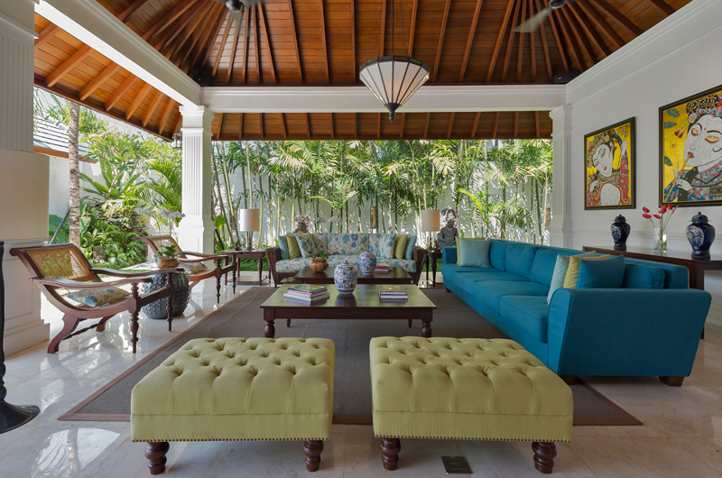 Windu Villas Outdoor Living Area, Petitenget | 6 Bedroom Villas Bali
