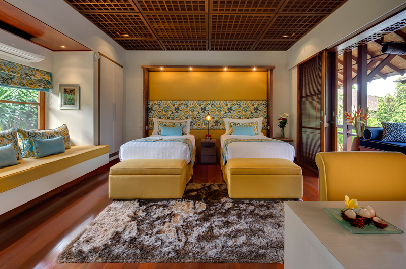 Windu Villas Bedroom with Twin Beds, Petitenget | 6 Bedroom Villas Bali